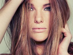 http://www.jasonierace.com/images/fashion/katie01.jpg