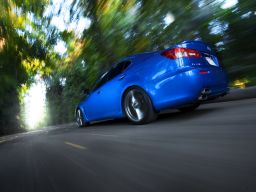 http://fotostation.ru/wp-content/uploads/lexusrig.jpg